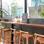 Vania House